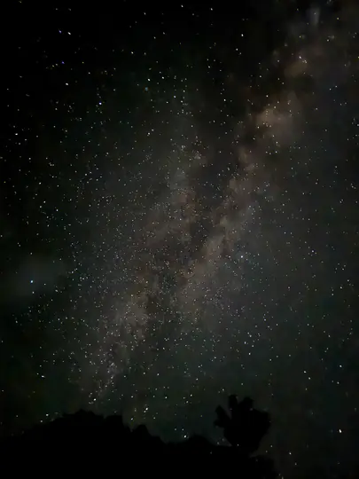 Paisaje de montaña en una experiencia Kora